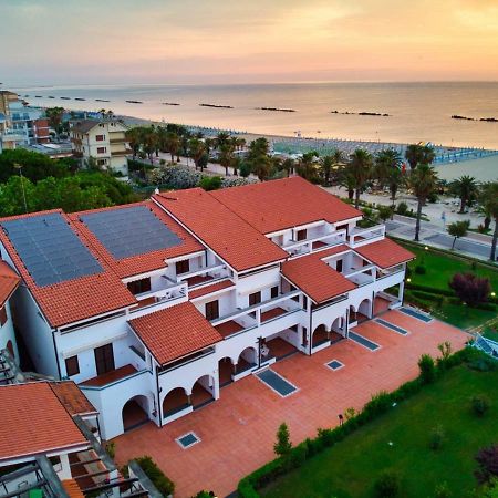 Residence Elle Σαν Μπενεντέτο ντελ Τρόντο Εξωτερικό φωτογραφία