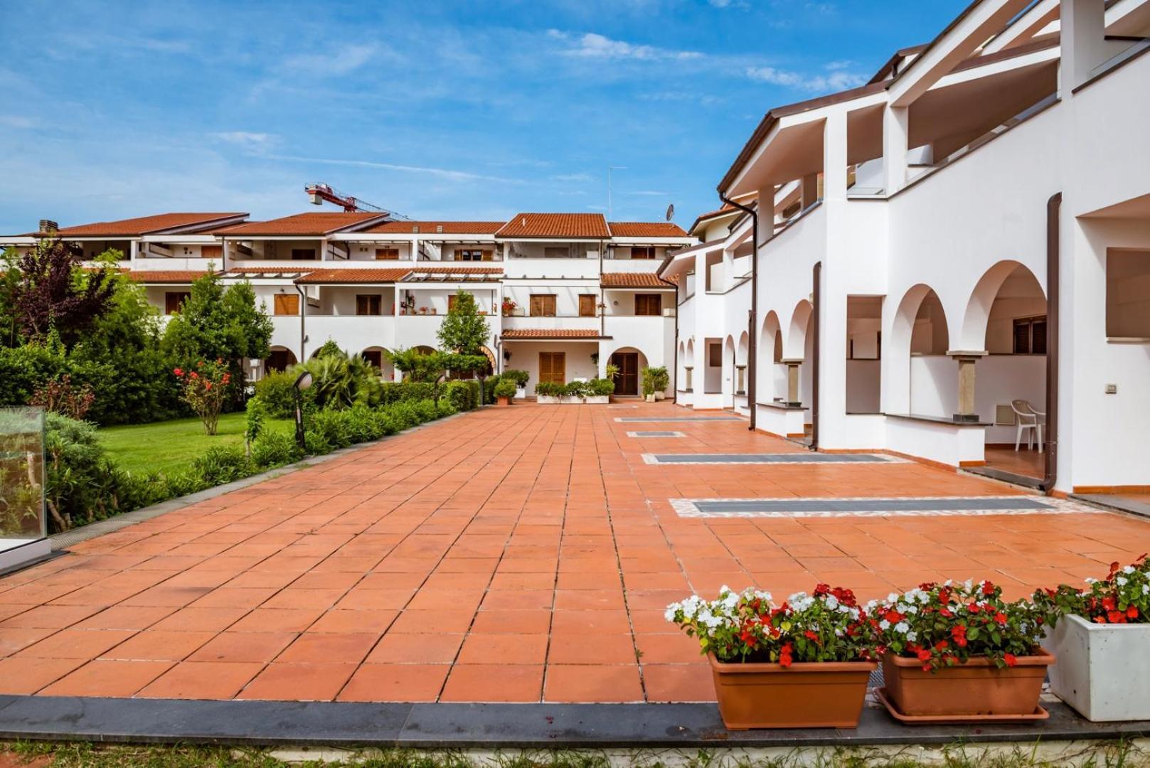 Residence Elle Σαν Μπενεντέτο ντελ Τρόντο Εξωτερικό φωτογραφία